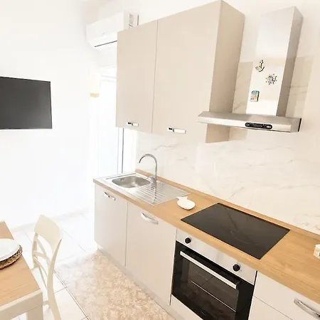 La Casa Del Pescatore Vieste Centro 50 M Dal Mare * Βιέστε